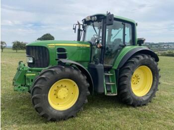 장궤형 트랙터 JOHN DEERE 6830