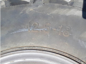 휠 및 타이어 건설기계 용 Ahlmann AS50-Solideal 12.5-18-Dunlop 12.5R18-Tire/Reifen : 사진 5