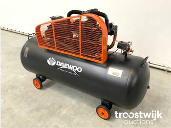 공기 압축기 Daewoo DAAX500L : 사진 1