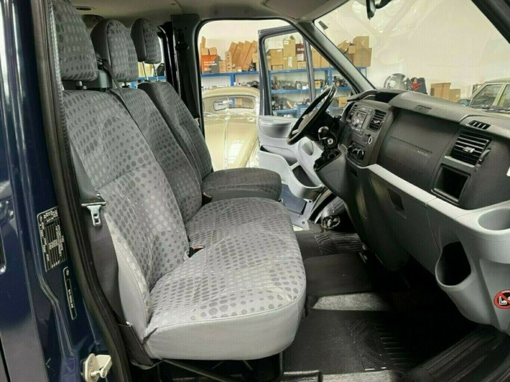 차량 Ford Transit 140T330 2.4TdcI 4x4 AWD Allrad 9-Sitzer : 사진 12
