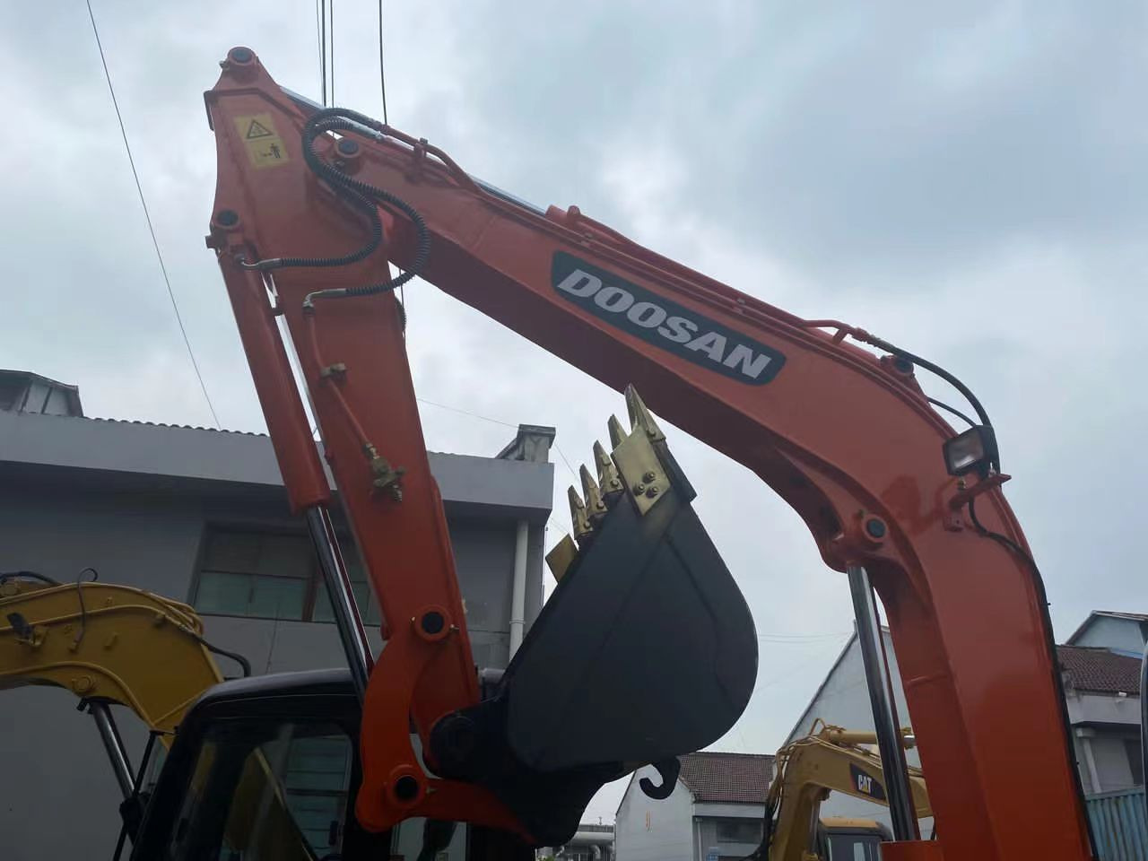 크롤러 굴삭기 Good condition DOOSAN used excavator DH60-7models aslo on sale welcome to inquire : 사진 7