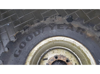 휠 및 타이어 건설기계 용 Goodyear 340/80-R18 IND - Tyre/Reifen/Band : 사진 2