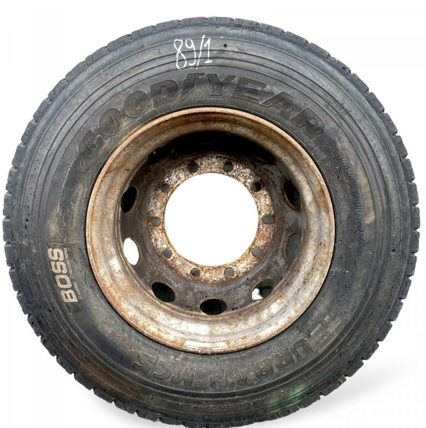 타이어 Goodyear B9 (01.02-) : 사진 10
