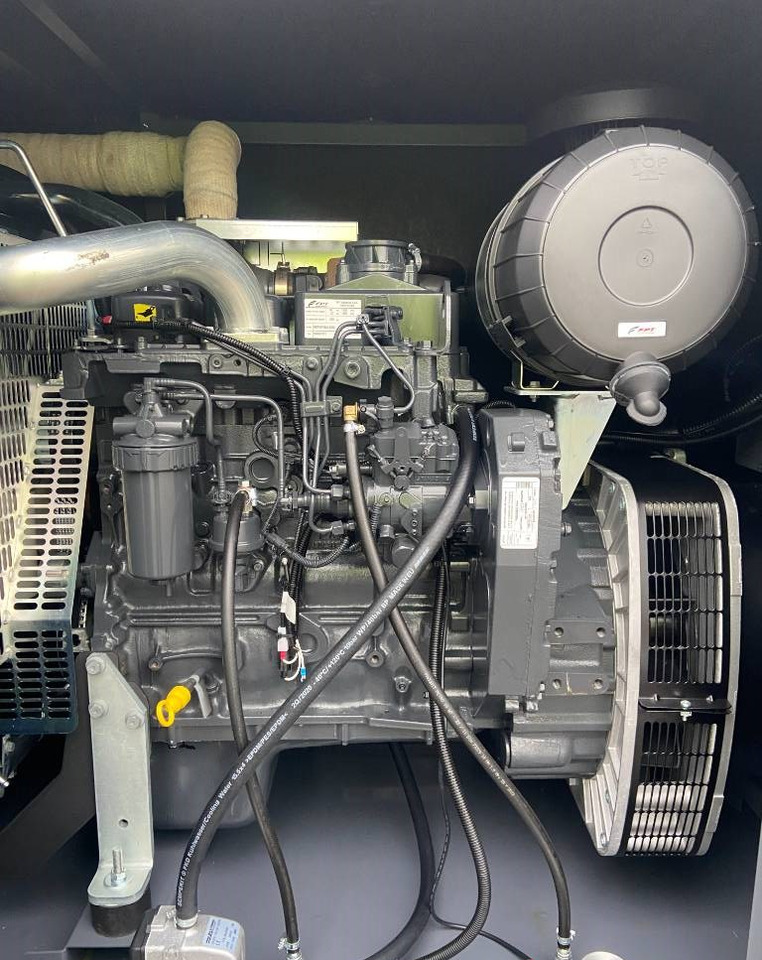 발전기 세트 Iveco NEF45TM2A - 110 kVA Generator - DPX-17552 : 사진 10