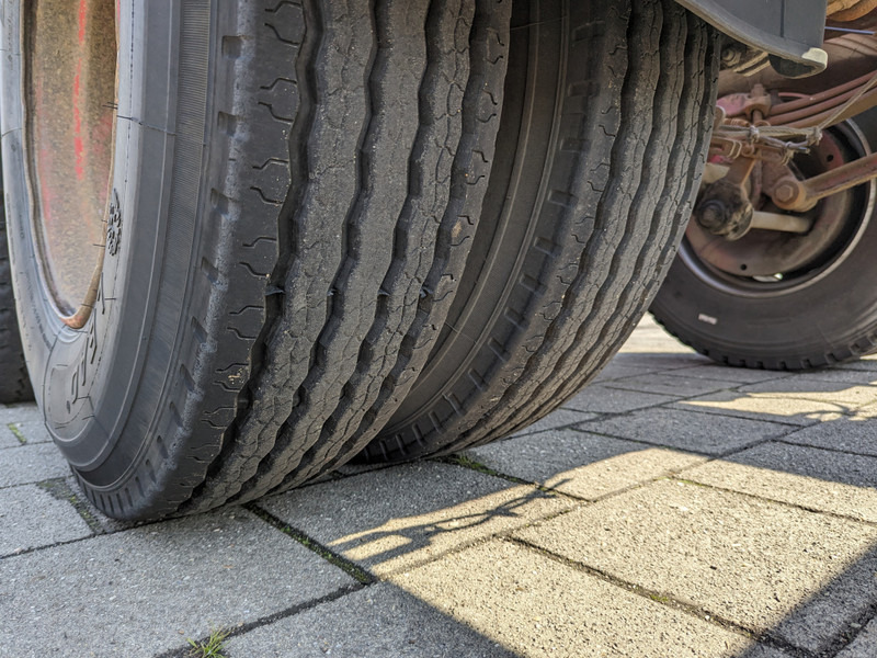 컨테이너 운반 장치/ 스와프 보디 세미 트레일러 Krone SZC 20FT - 2-Assen ROR - STEEL Suspension - DOUBLE tires - DrumBrakes (O1869) : 사진 16