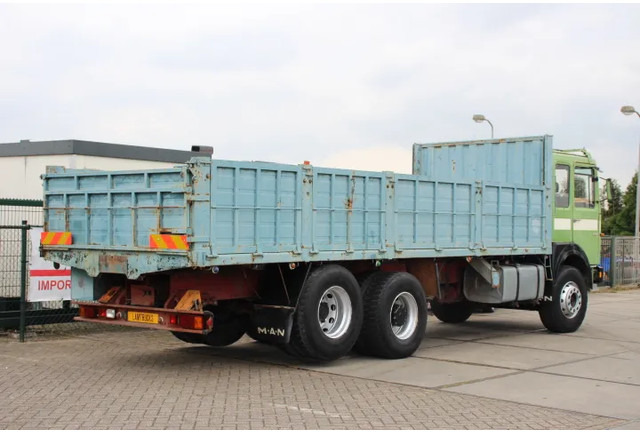 드롭사이드/ 플랫베드 트럭 MAN 33.321 33.000 kg 6 X 2 FULL STEEL : 사진 8