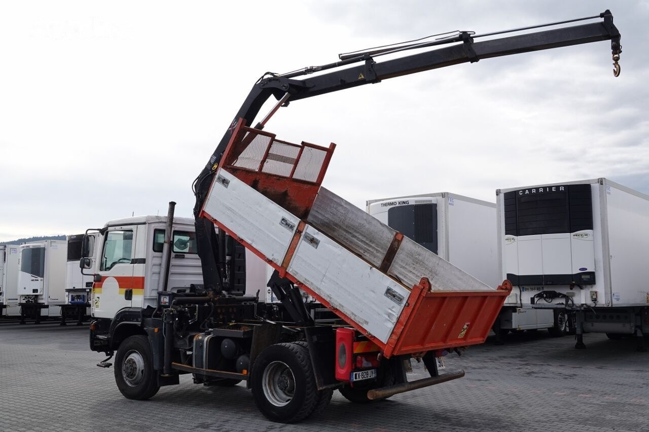 덤프트럭, 크레인 트럭 MAN TGM 13.280 Tipper + crane HIAB 111 4x4 : 사진 3
