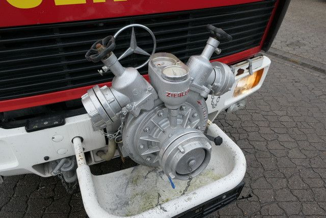 소방차 Mercedes-Benz 814 F 4x2, Pumpe, DOKA, Feuerwehr, 26tkm : 사진 10