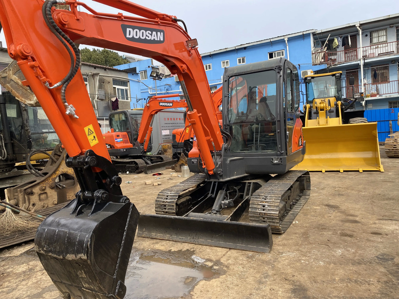 크롤러 굴삭기 Original 6ton Doosan Dx60 used Hydraulic Crawler mini Excavator Doosan DX60 Excavator in Stock : 사진 3