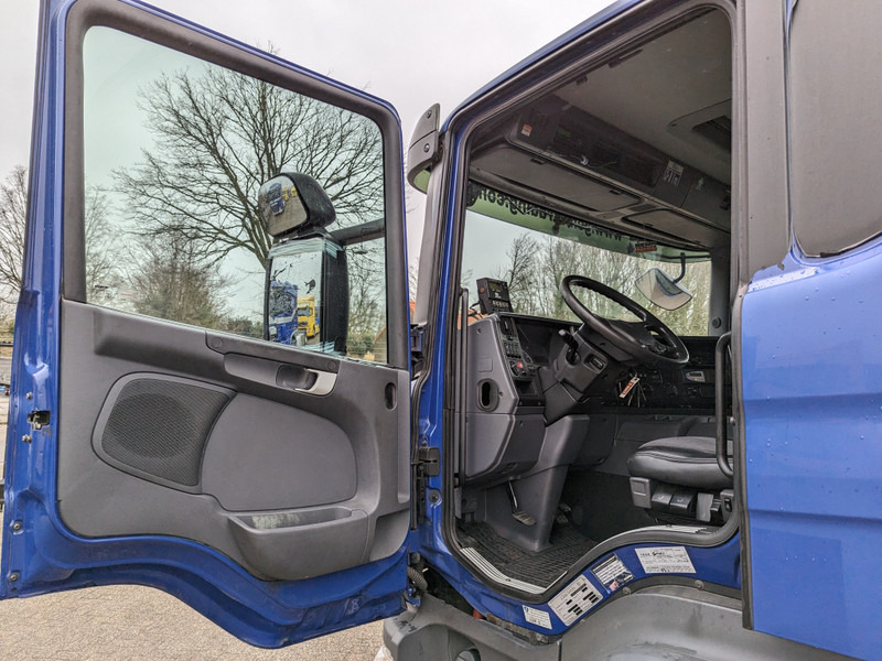 등온 트럭 Scania P230 4x2 Daycab Euro4 - Semi-Automaat - KoelVriesBak - Carrier Supra 950Mt - 3 Compartimenten - 05/2024APK (V665) : 사진 13