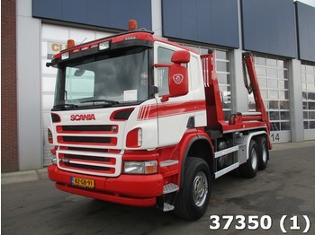 스킵 로더 트럭 Scania P 360 6x6 Euro 5 : 사진 1