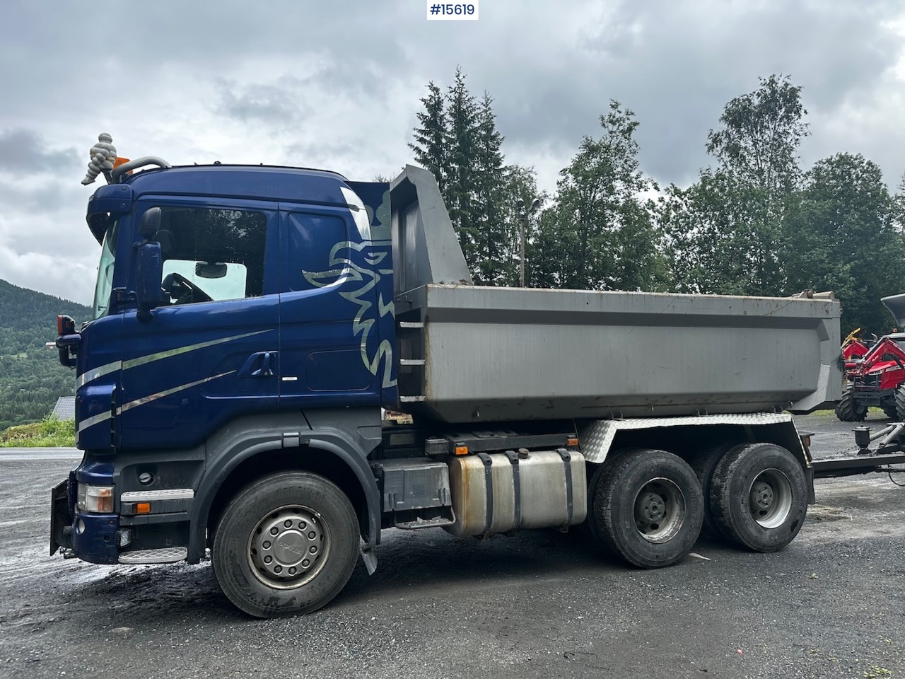 덤프트럭 Scania R620 : 사진 3