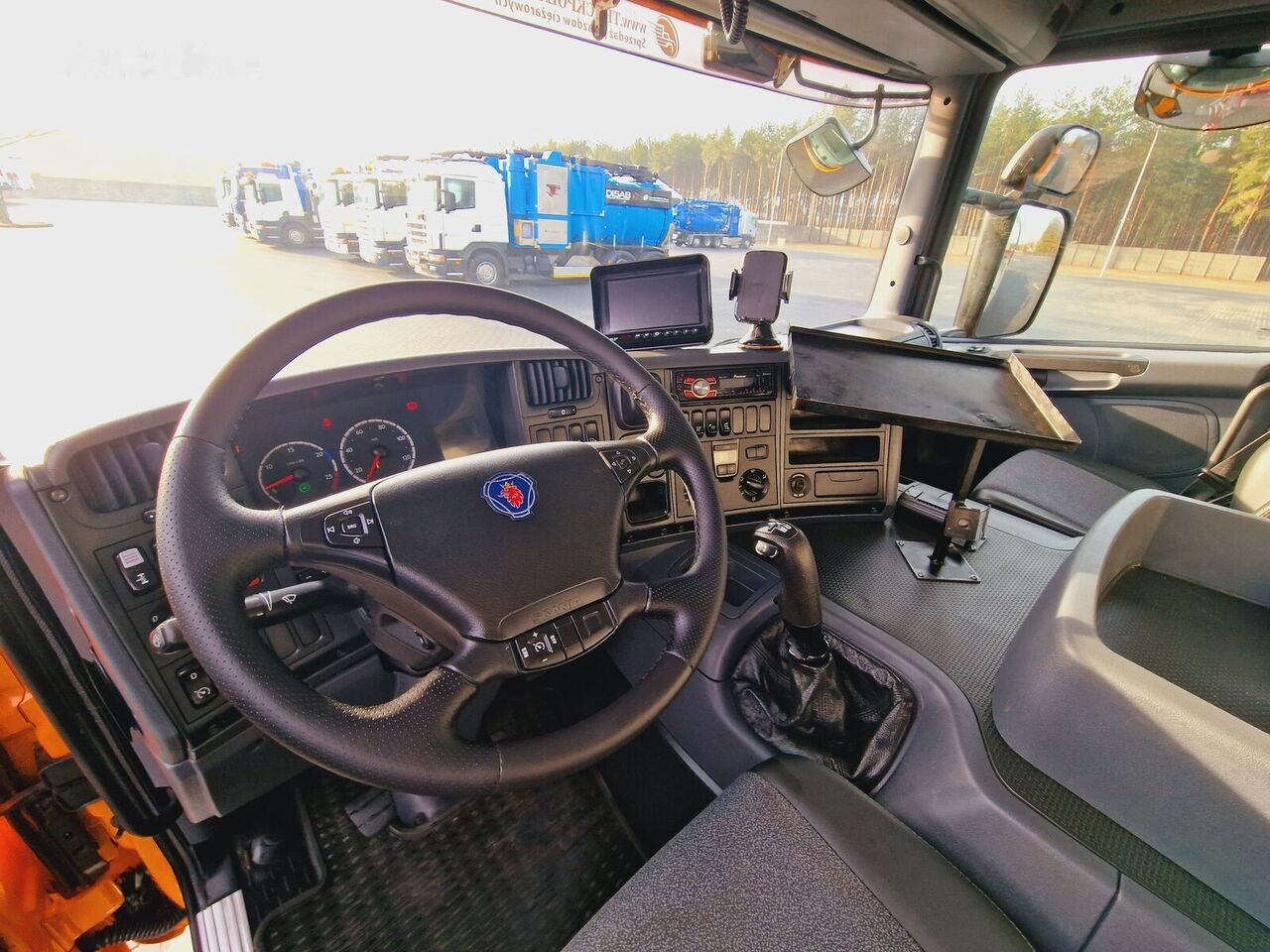 진공 흡입 트럭 Scania SPULEUDSYR/ LARSEN WUKO SERVICE SERVICE CLEANER : 사진 37