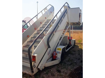 TEMG TG2244 - 탑승 계단