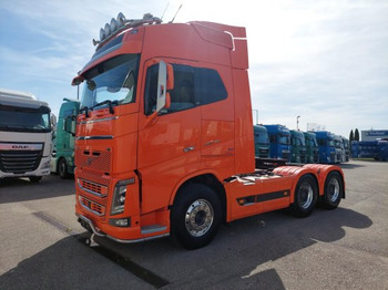 트랙터 유닛 VOLVO FH16 650