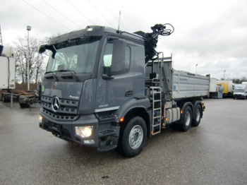 덤프트럭 MERCEDES-BENZ Arocs 2643