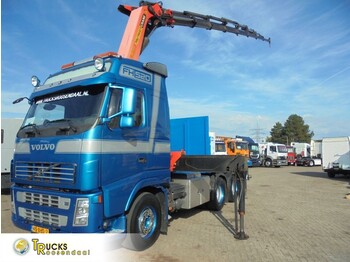 크레인 트럭 VOLVO FH16 520