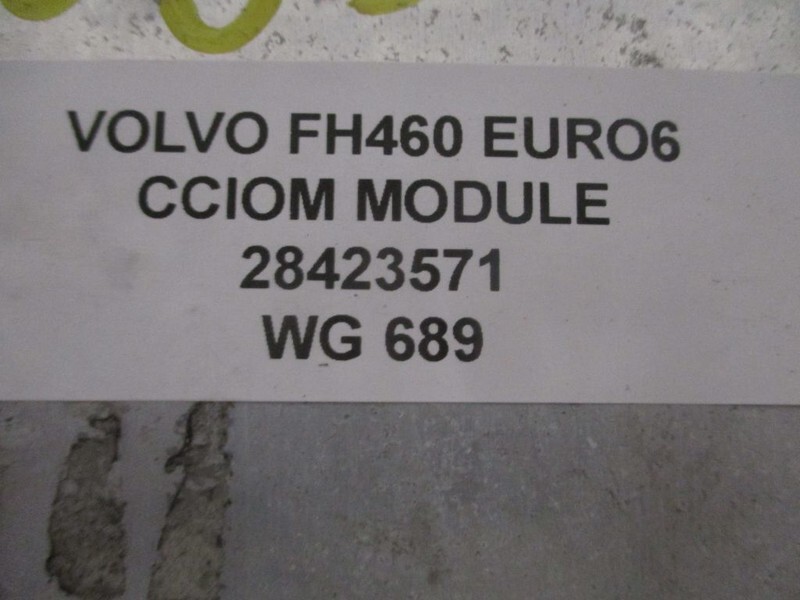 전기 설비 트럭 용 Volvo 28423571 CCIOM MODULE EURO 6 : 사진 2