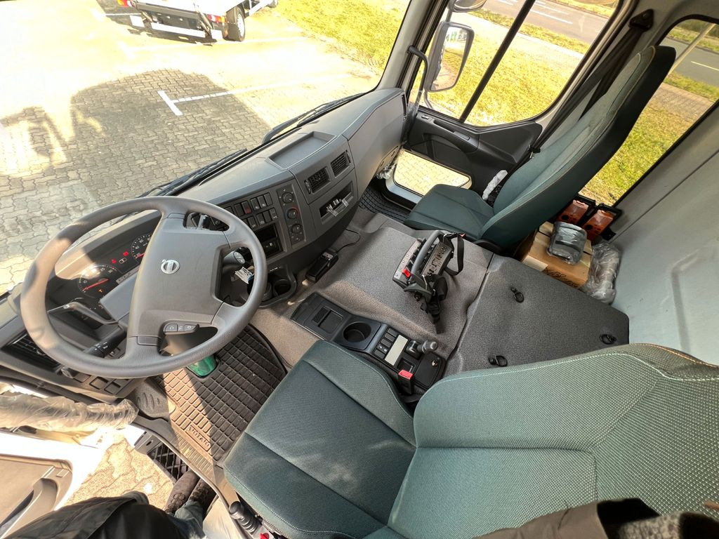 신규 드롭사이드/ 플랫베드 트럭, 크레인 트럭 Volvo FE320 Dreiseitenkipper-Kran HiabX138, auch Miete : 사진 24