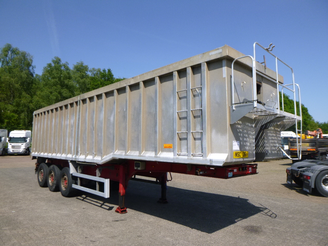 리스 Wilcox Tipper trailer alu 55 m3 + tarpaulin Wilcox Tipper trailer alu 55 m3 + tarpaulin : 사진 2