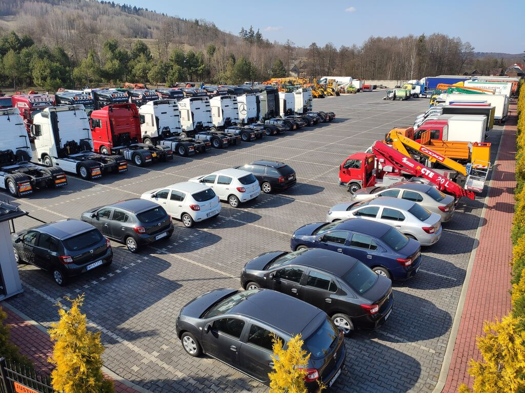 DUETDUDA - 트랙터 유닛 undefined : 사진 16