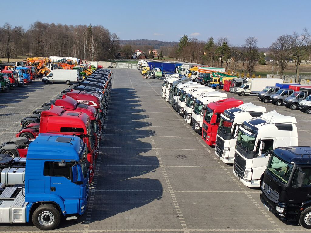 DUETDUDA - 트랙터 유닛 undefined : 사진 26