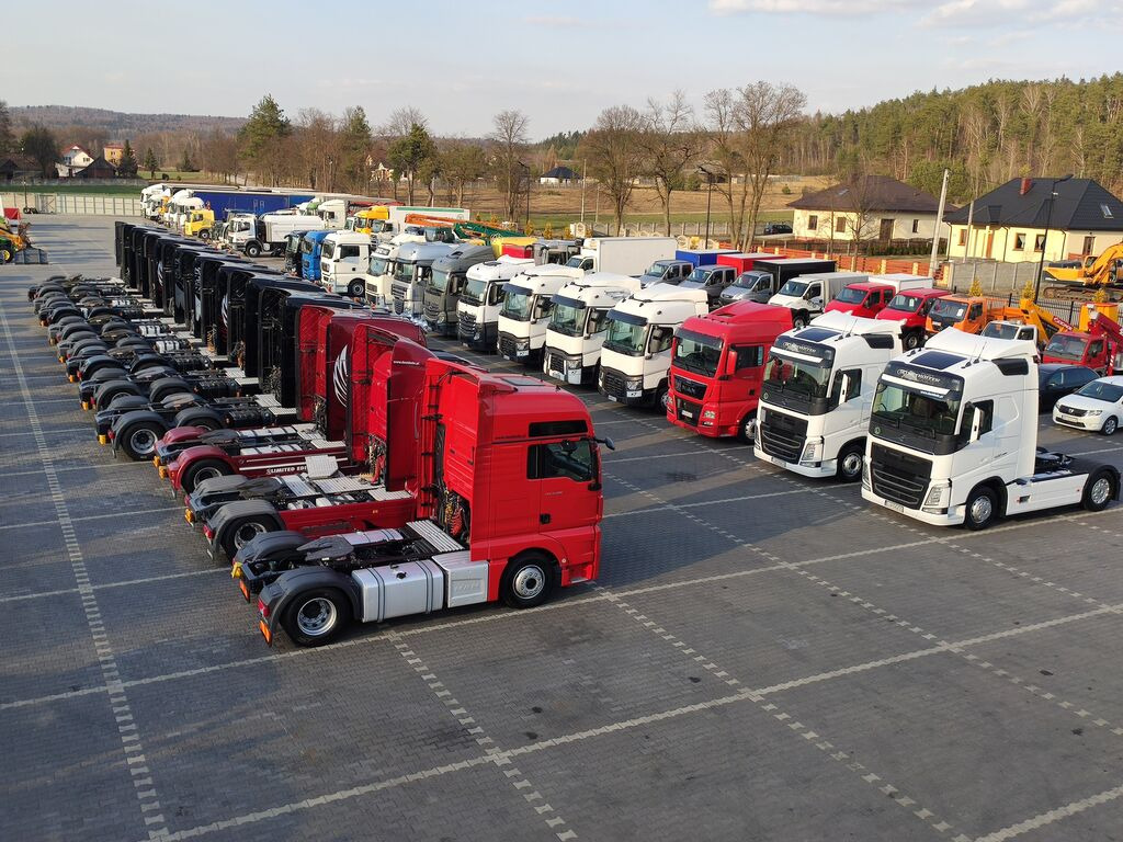 DUETDUDA - 트랙터 유닛 undefined : 사진 25