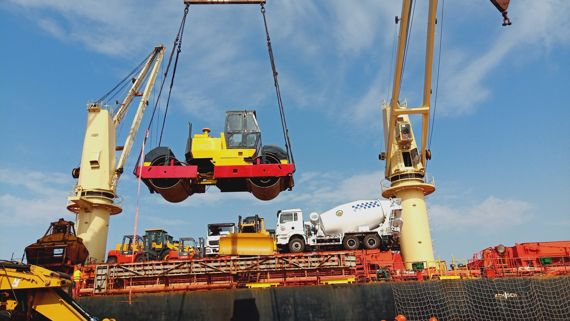 Toaks International Trading Company - 트럭 - 8x4, 유로 3, 에어컨 undefined : 사진 13