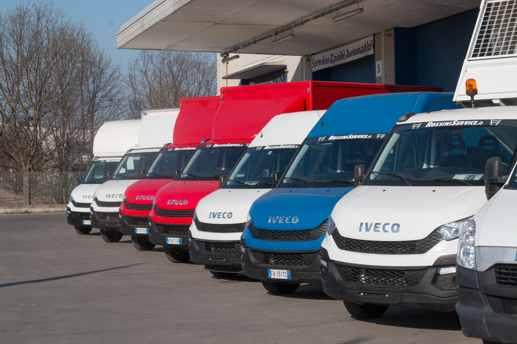 ROSSINI SERVICE SRL - 판매 중인 차량 undefined : 사진 5