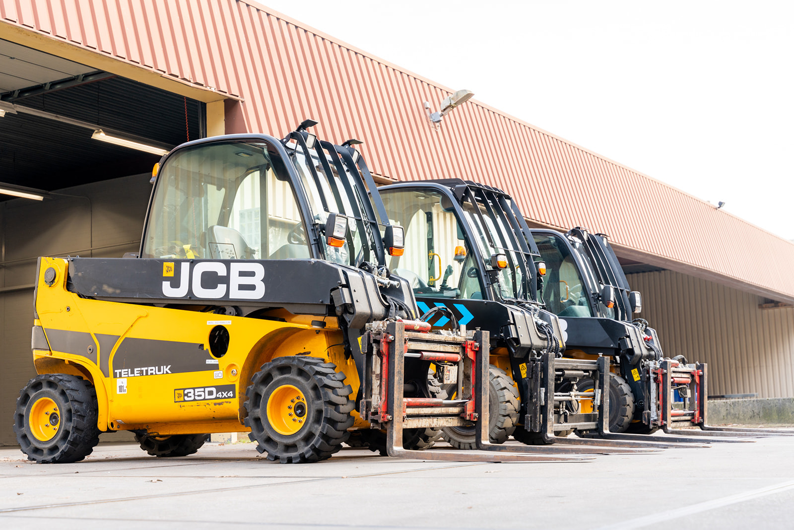 Handelsonderneming P.A. van Zutphen B.V. - 판매 중인 차량 undefined : 사진 8