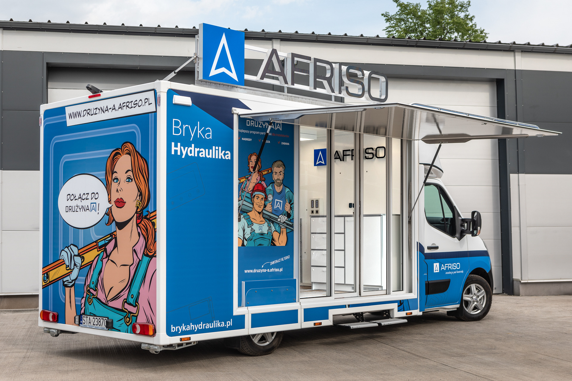 IDEX Denys Kharlamov - 트레일러 - 년: 2025 undefined : 사진 33