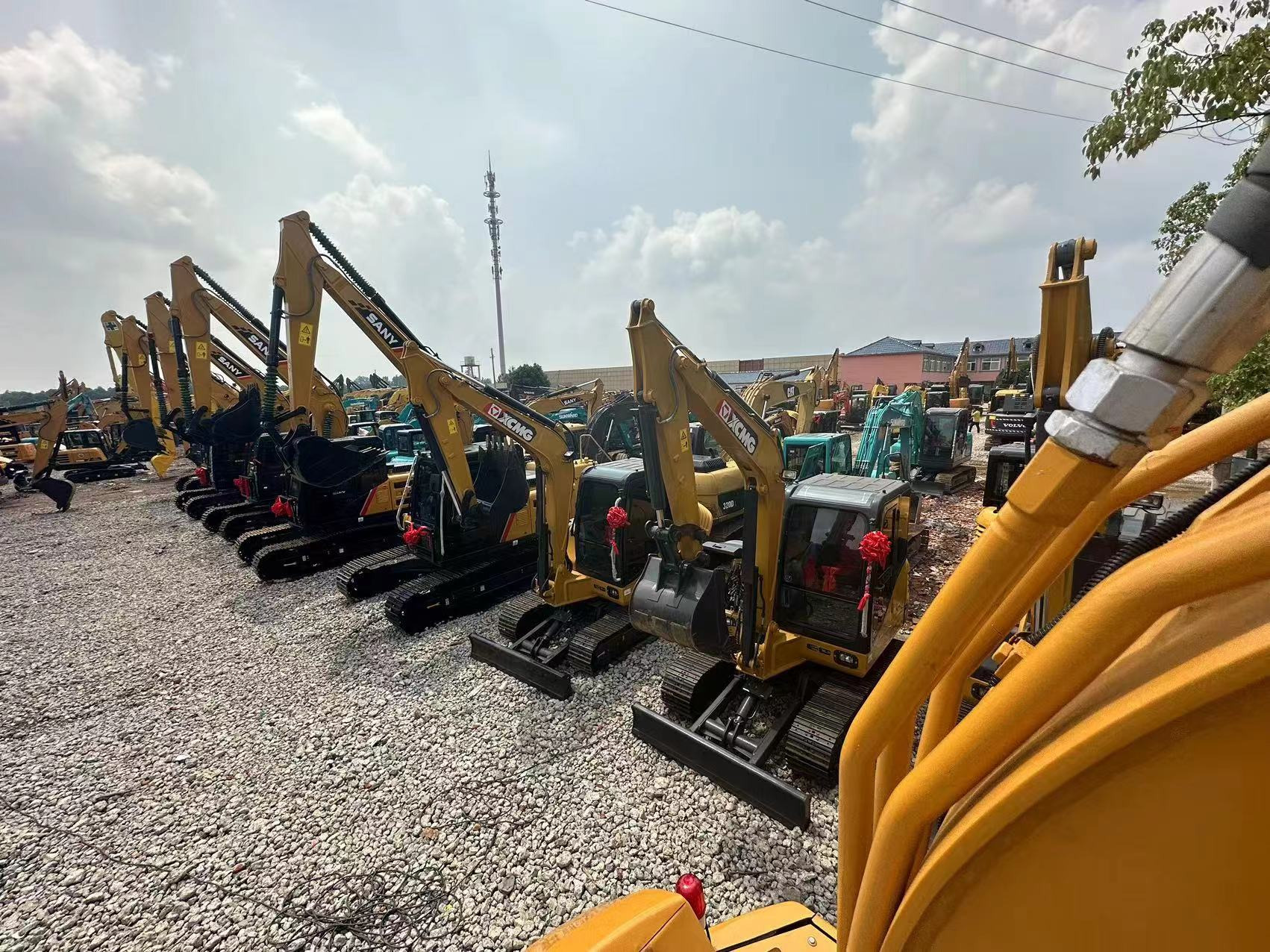 ZM Machinery Co., Ltd. - 건설기계 VOLVO EC290 undefined : 사진 5