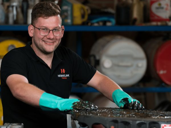 Hesselink Trucks B.V. - 세미 트레일러 - 년: 2014 undefined : 사진 3