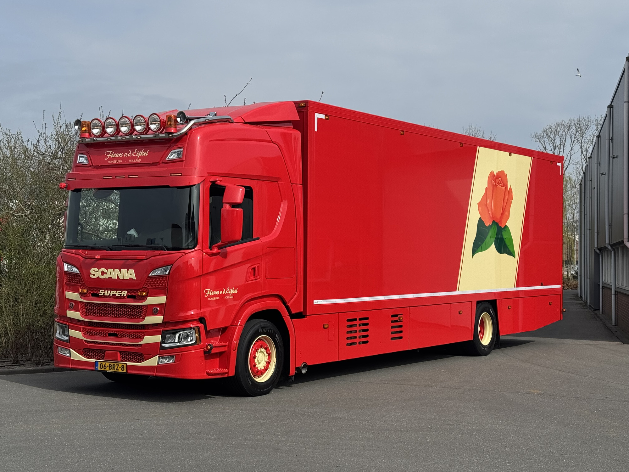 Kulk Trucks - 밴 MERCEDES-BENZ - 유로 6, 디젤 undefined : 사진 6