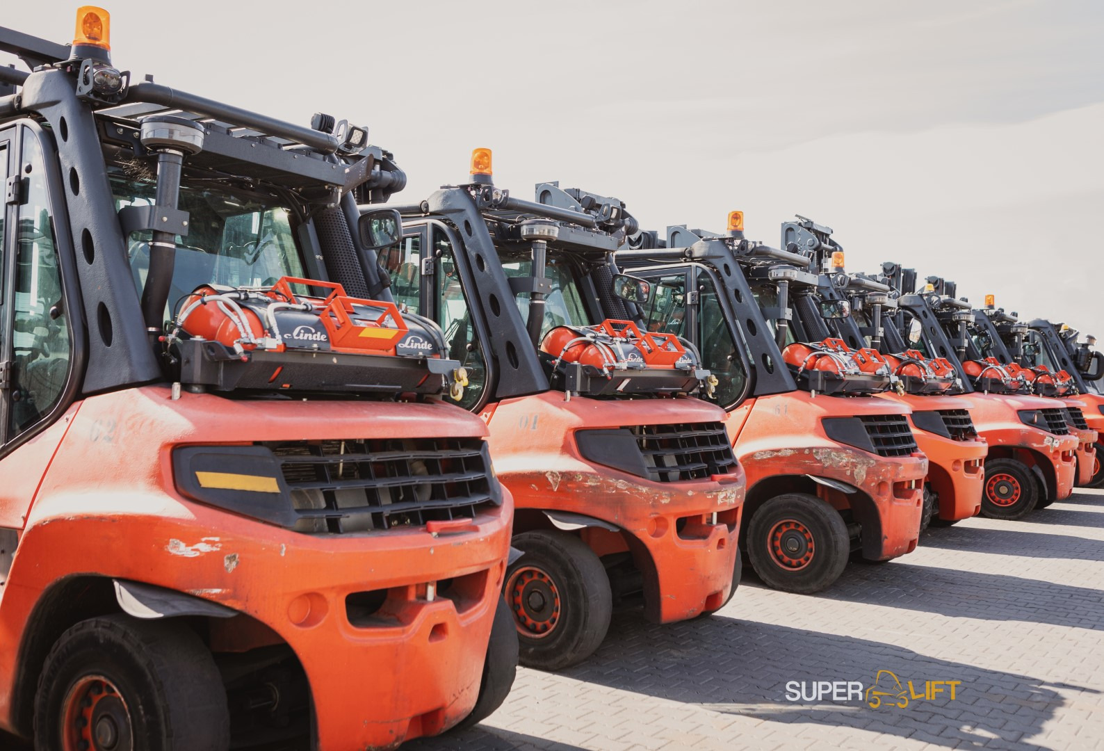 SUPERLIFT - 자재 취급 장비 - 년: 2014 undefined : 사진 4