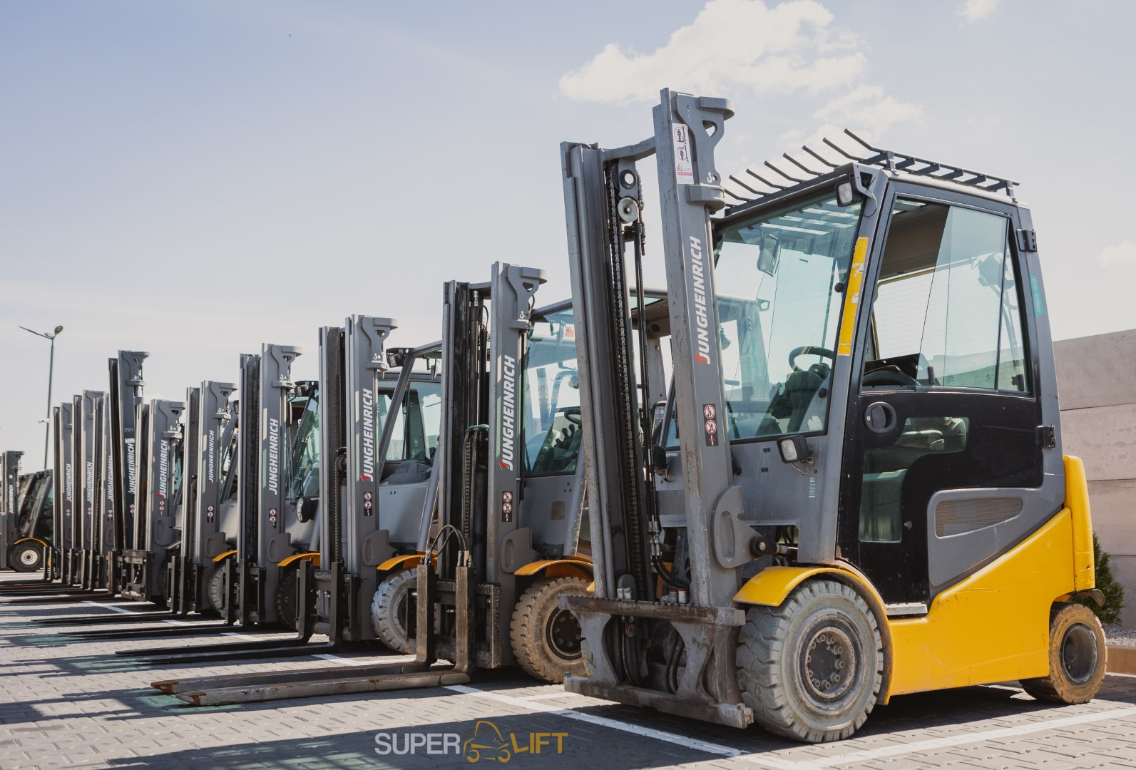 SUPERLIFT - 자재 취급 장비 - 년: 2014 undefined : 사진 15