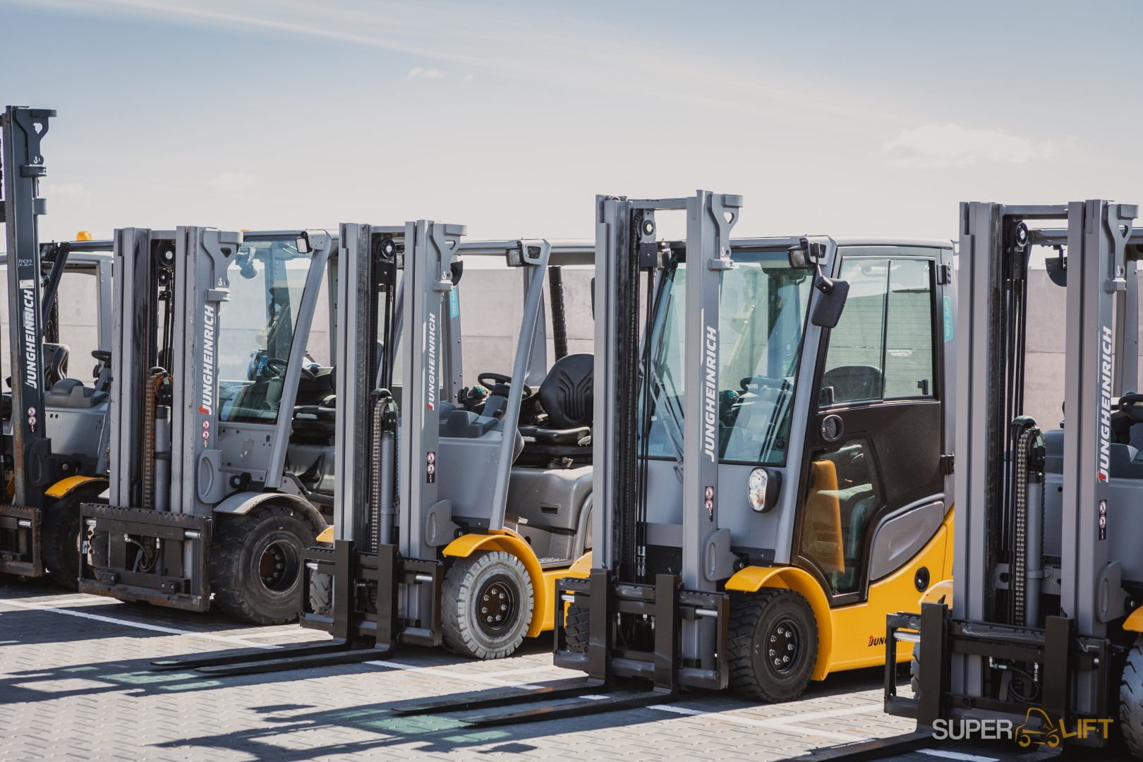 SUPERLIFT - 자재 취급 장비 - 년: 2014 undefined : 사진 14