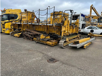 방호벽 설치장비 GOMACO