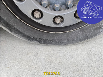 커튼사이더 트럭 Iveco Stralis : 사진 4 커튼사이더 트럭 Iveco Stralis : 사진 4