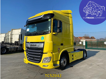 트랙터 유닛 DAF XF