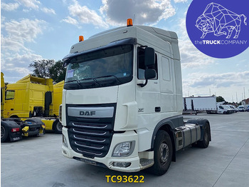 트랙터 유닛 DAF XF
