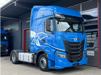 트랙터 유닛 IVECO Stralis