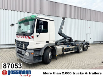 후크 리프트 트럭 MERCEDES-BENZ Actros 2541
