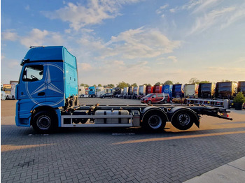 컨테이너 운반 장치/ 스와프 보디 트럭 Mercedes-Benz Actros 2553 6x2 - BDF - Retarder - 4.90 WB - Loadlift - Full air : 사진 4