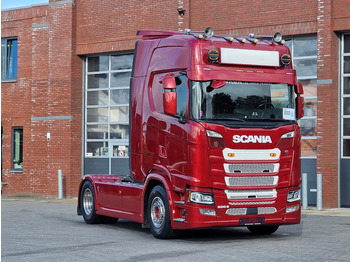 트랙터 유닛 SCANIA S 500
