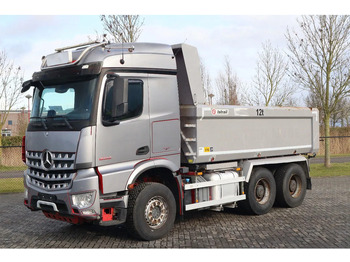 덤프트럭 MERCEDES-BENZ Arocs 2658