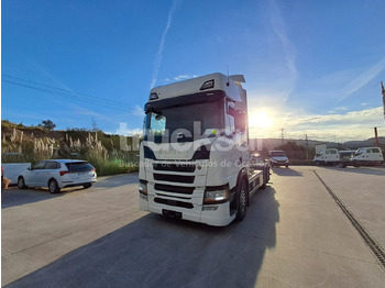 캡 새시 트럭 SCANIA R450.26 ejes 6x2*4 : 사진 2