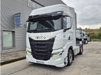 트랙터 유닛 IVECO S-WAY
