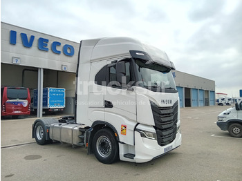 트랙터 유닛 IVECO S-WAY