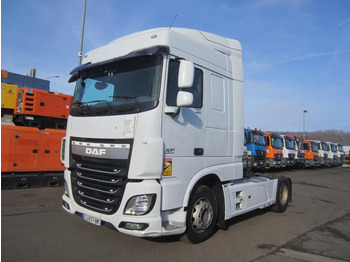트랙터 유닛 DAF XF 105 460